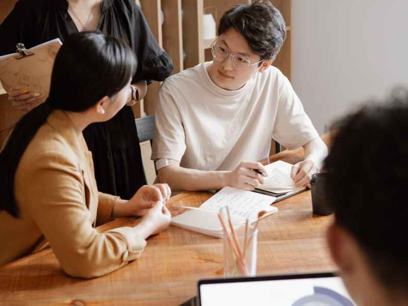 Designing Effective Questions for 360 Feedback: A Comprehensive&nbsp;Guide